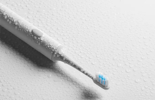 எலக்ட்ரிக் டூத் பிரஷ்களின் துலக்குதல் முறைகளை வெளியிடுதல்: தனிப்பயனாக்கப்பட்ட வாய்வழி பராமரிப்புக்கான புதிய சகாப்தம்